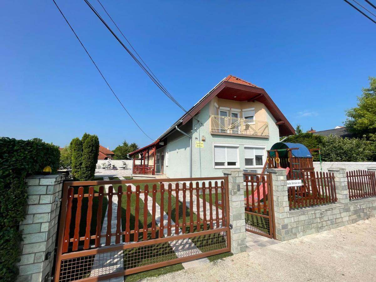 Siofok Apartman Eksteriør bilde